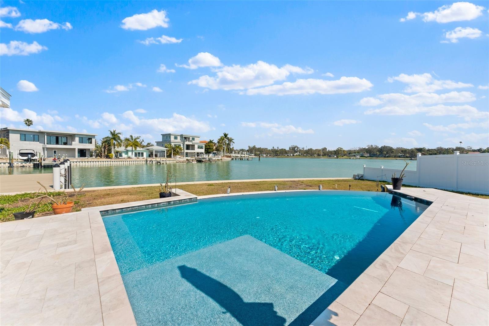 Image 6 of 46 For 7811 1st Avenue S