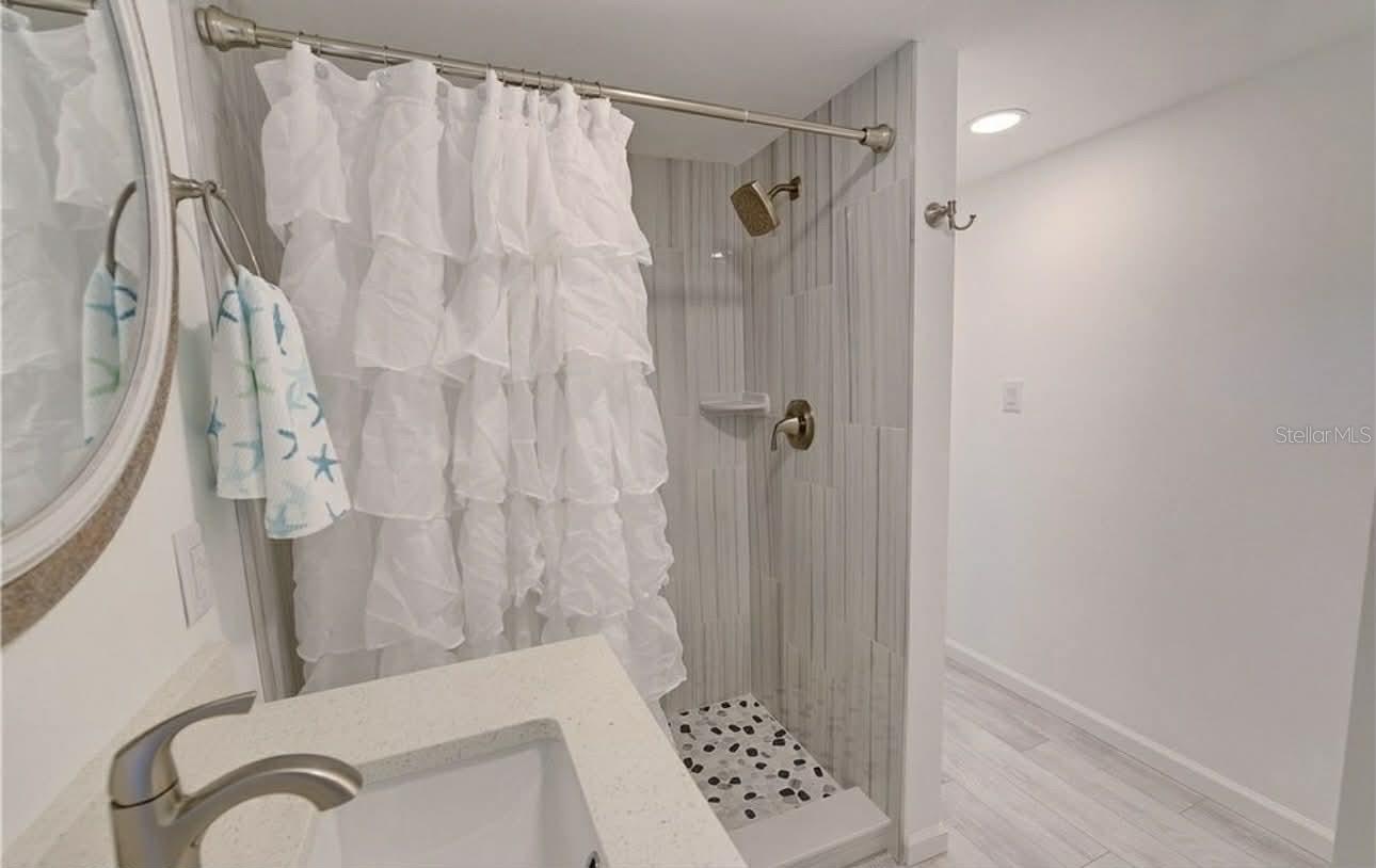 Image 22 of 39 For 8164 Turner Camp Road