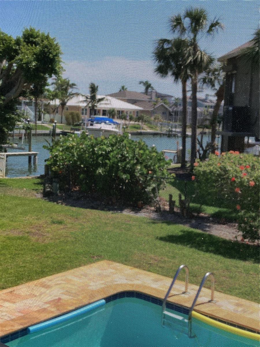 Image 21 of 36 For 853 2nd Avenue S