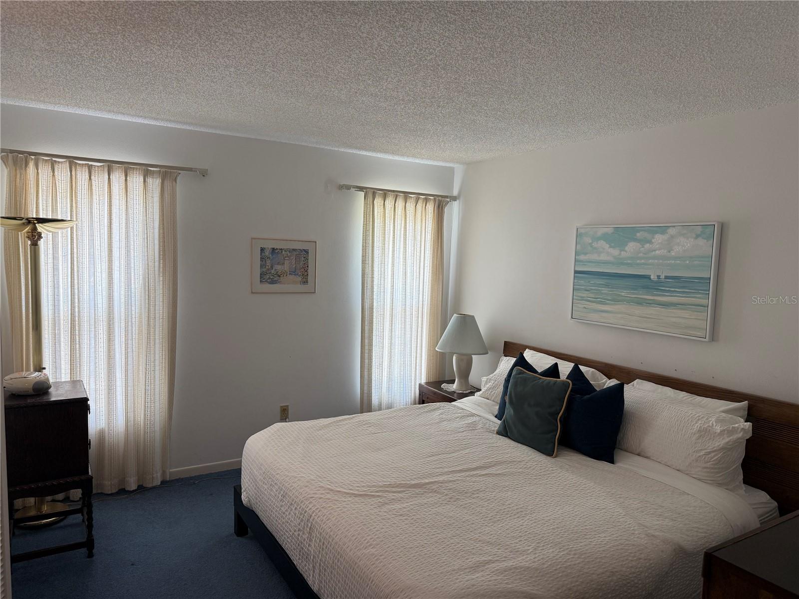 Image 33 of 36 For 853 2nd Avenue S