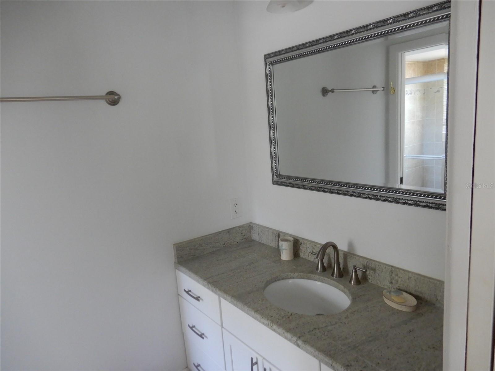 Image 8 of 36 For 853 2nd Avenue S