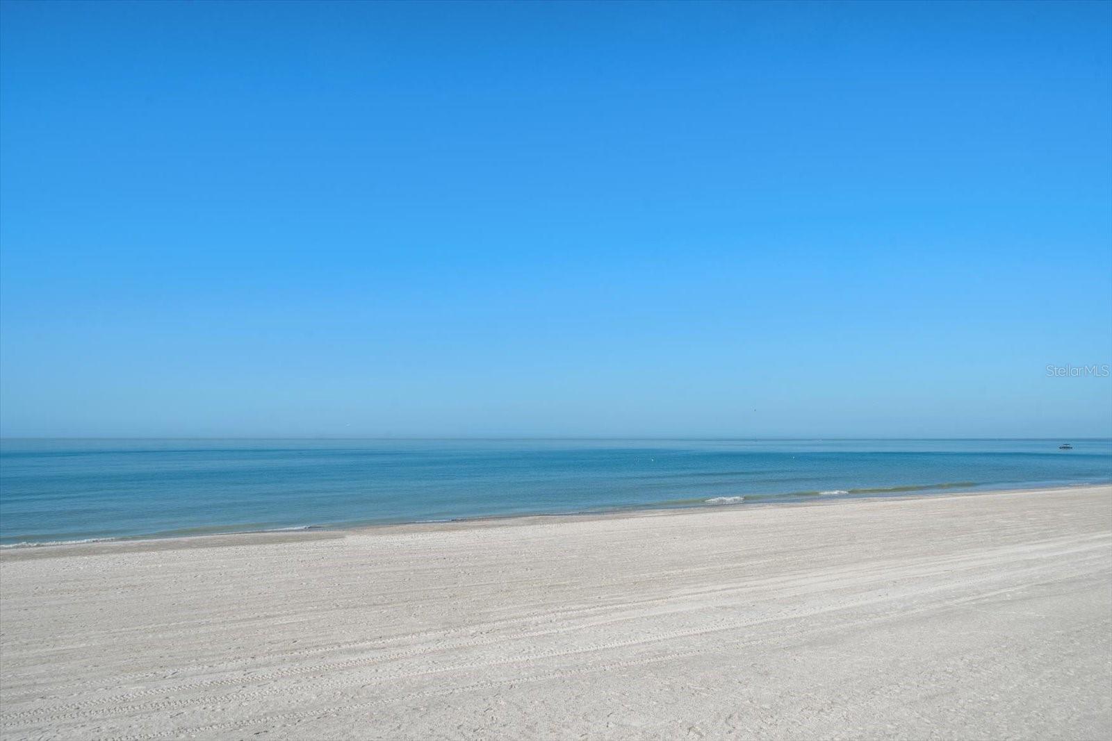 Image 12 of 60 For 8640 Gulf Boulevard