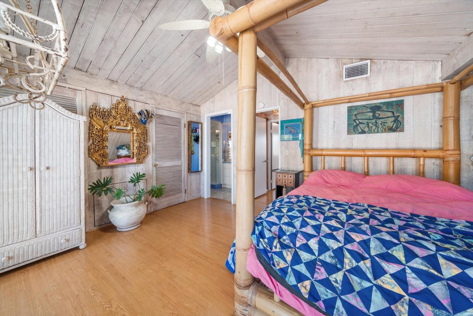 Image 26 of 60 For 8640 Gulf Boulevard