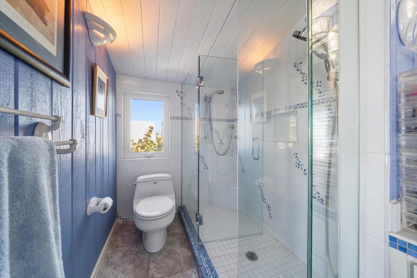 Image 32 of 60 For 8640 Gulf Boulevard