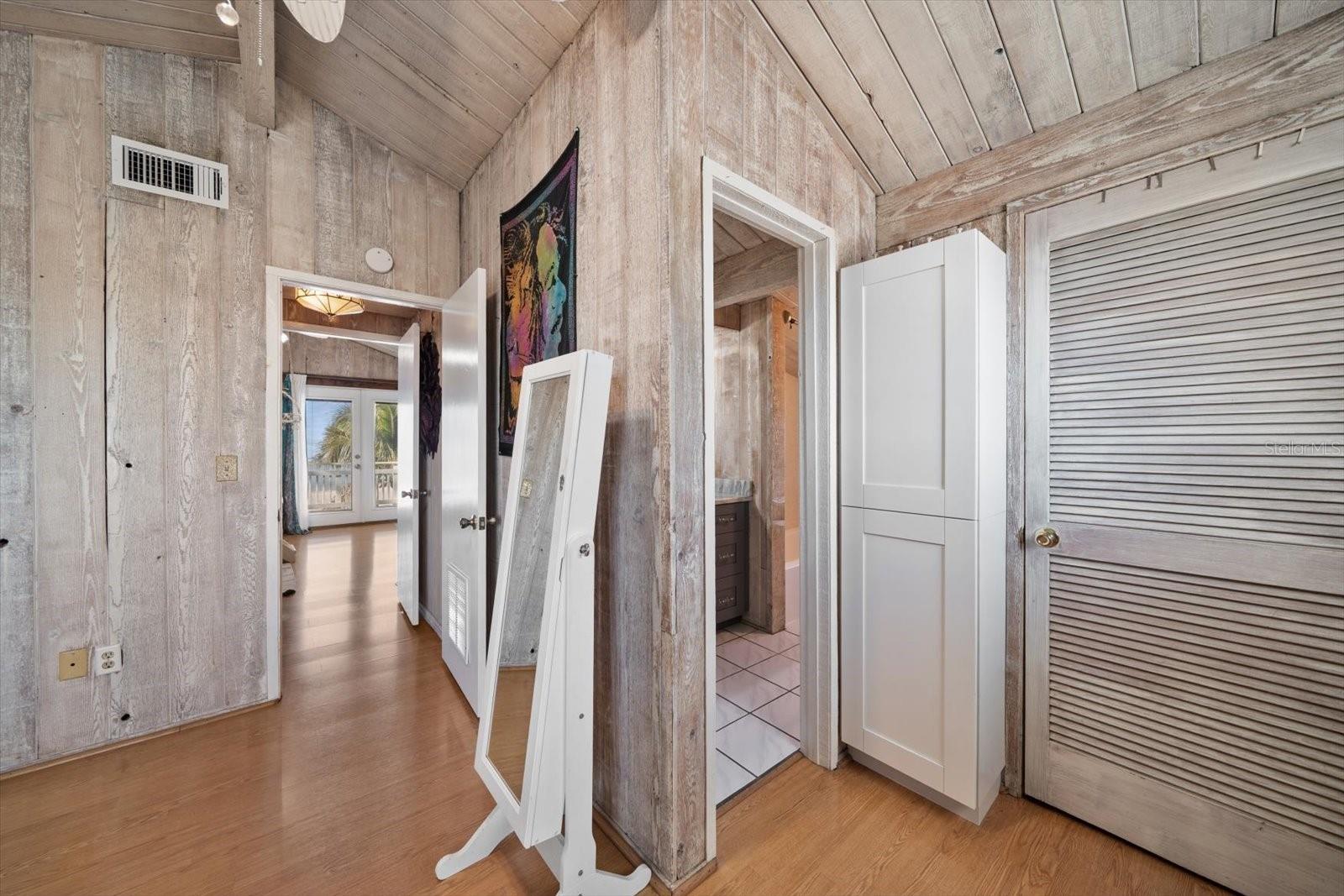 Image 35 of 60 For 8640 Gulf Boulevard