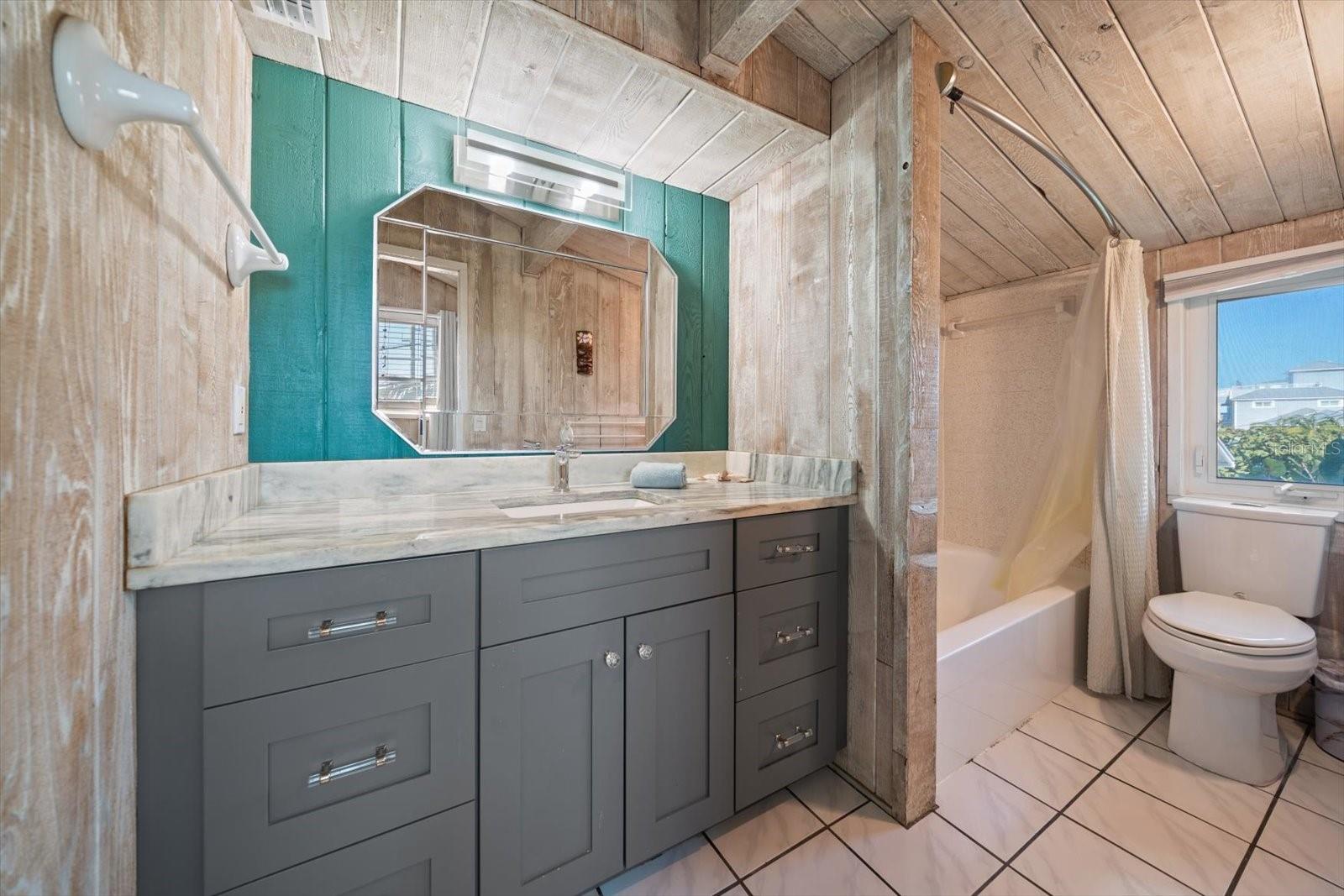 Image 36 of 60 For 8640 Gulf Boulevard