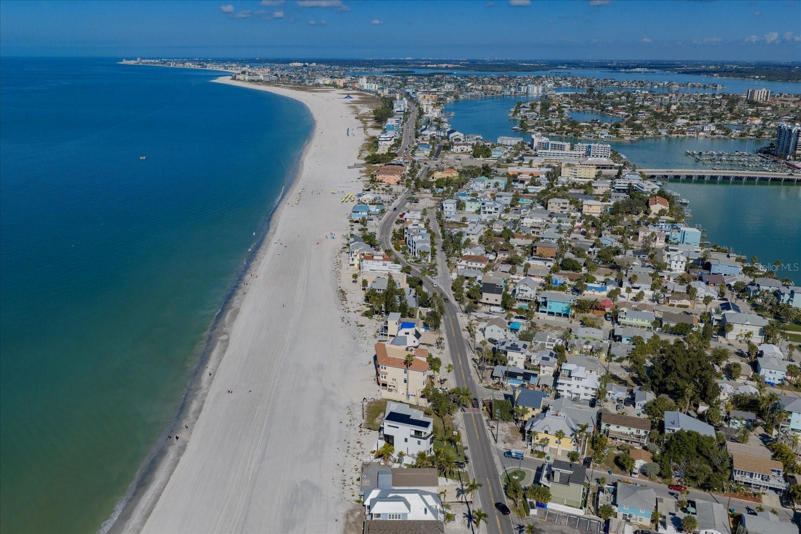 Image 53 of 60 For 8640 Gulf Boulevard