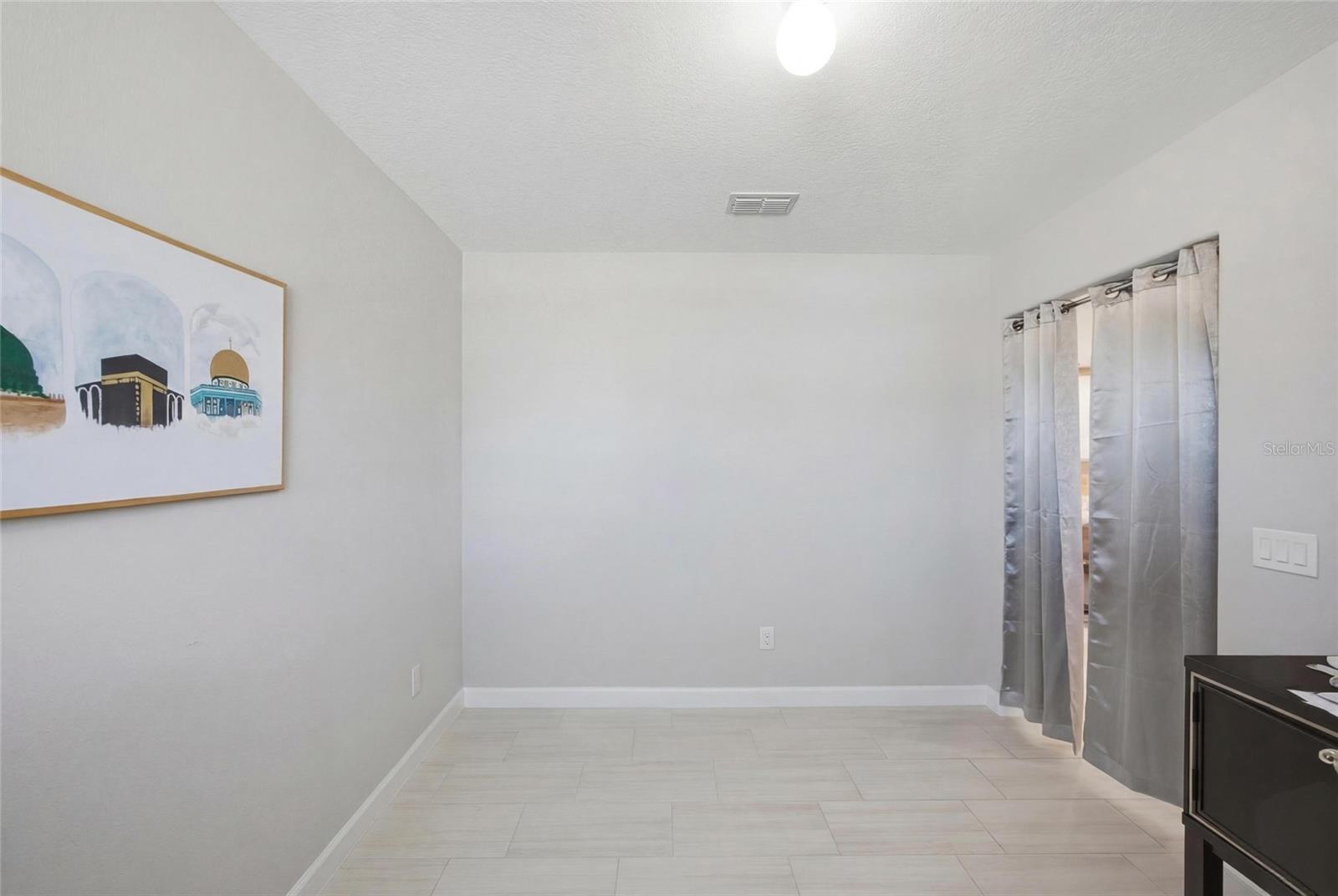 Image 17 of 37 For 10162 Echo Dock Loop