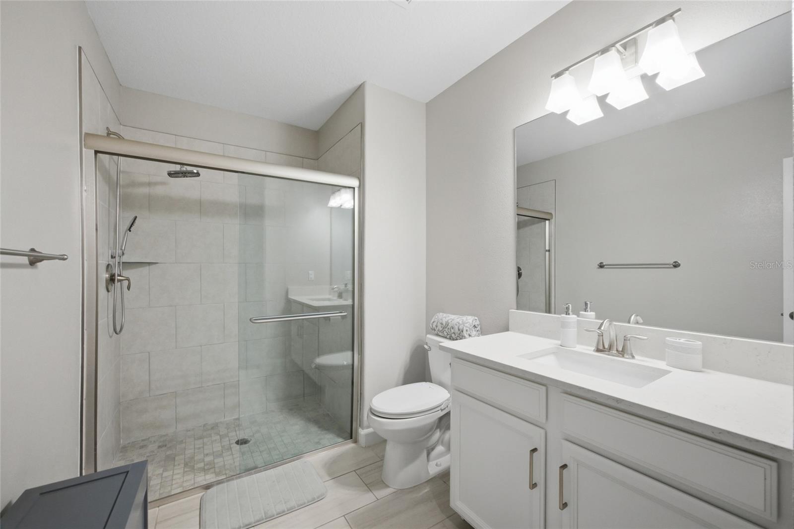 Image 21 of 37 For 10162 Echo Dock Loop