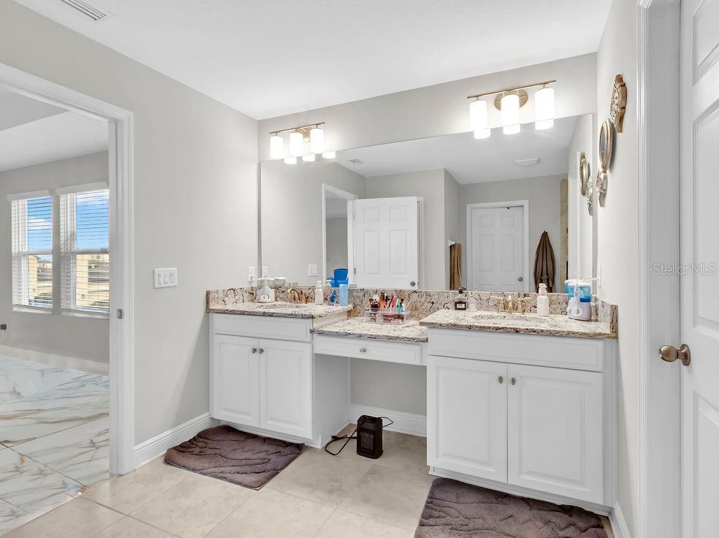 Image 35 of 74 For 7406 Sweeter Tide Trail