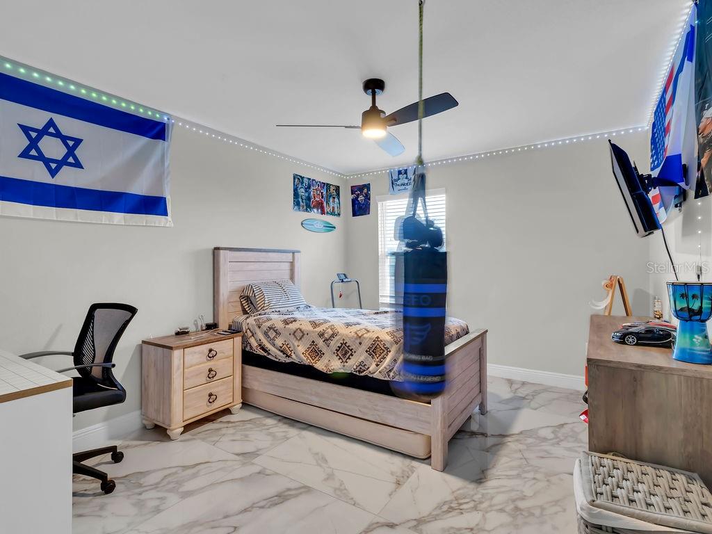 Image 36 of 74 For 7406 Sweeter Tide Trail