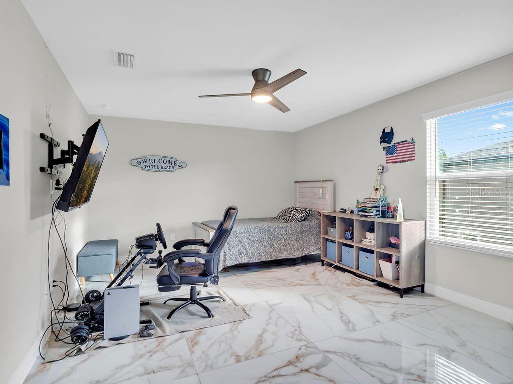 Image 44 of 74 For 7406 Sweeter Tide Trail