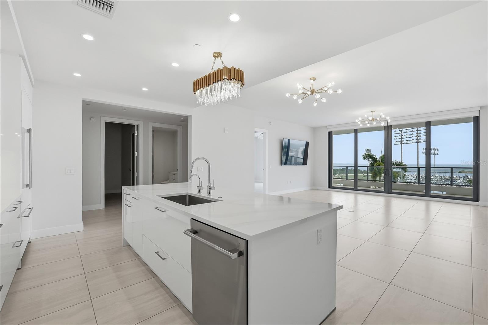 Image 21 of 60 For 301 1st Street S 802