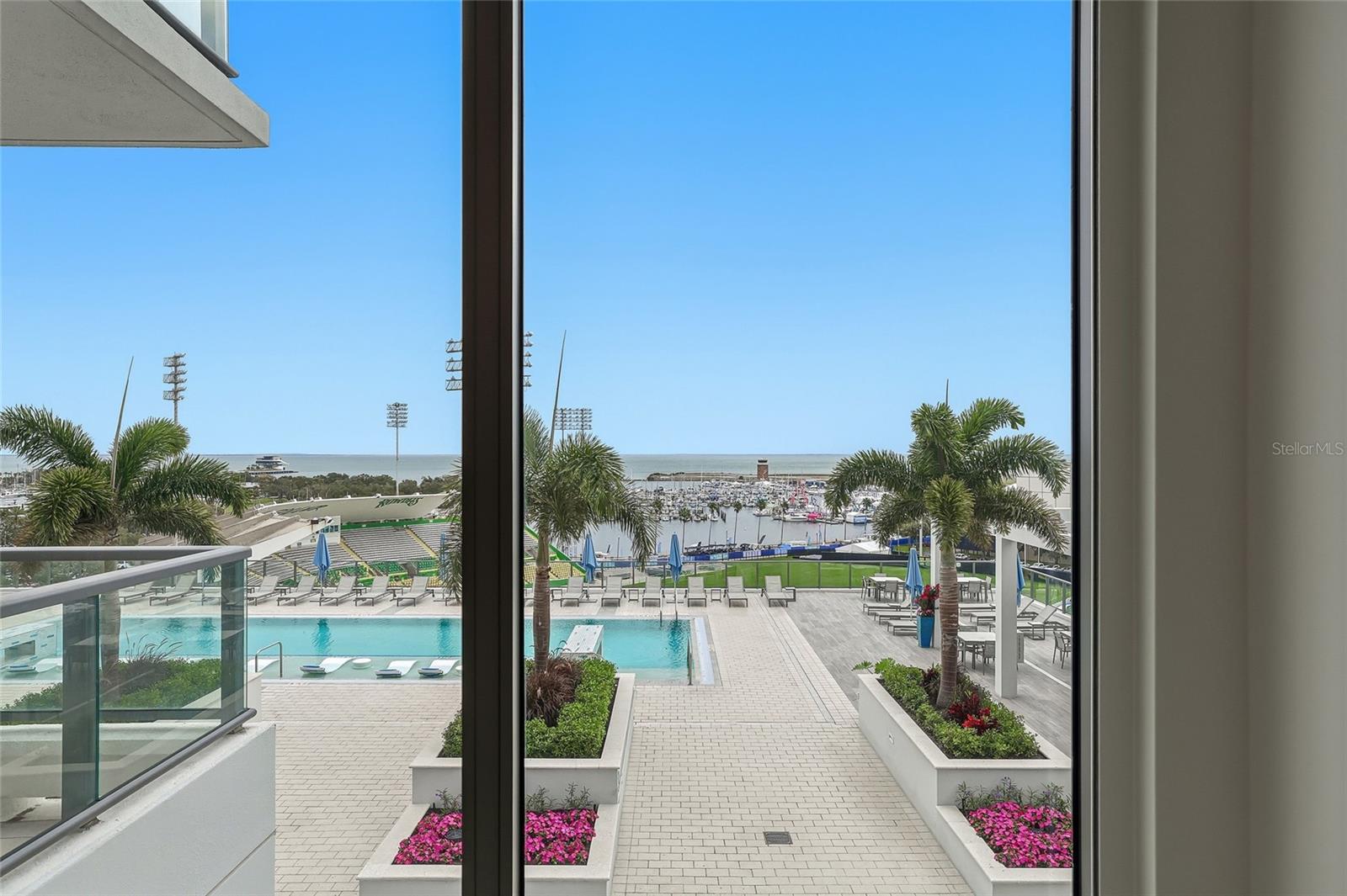 Image 36 of 60 For 301 1st Street S 802