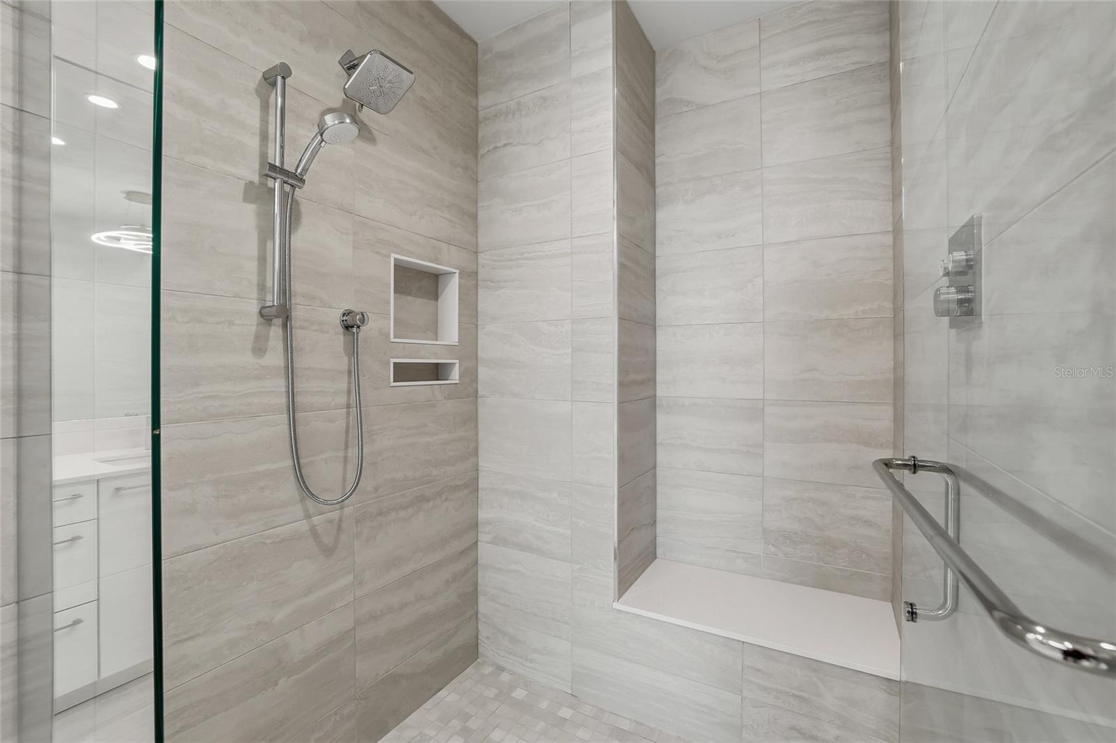 Image 40 of 60 For 301 1st Street S 802