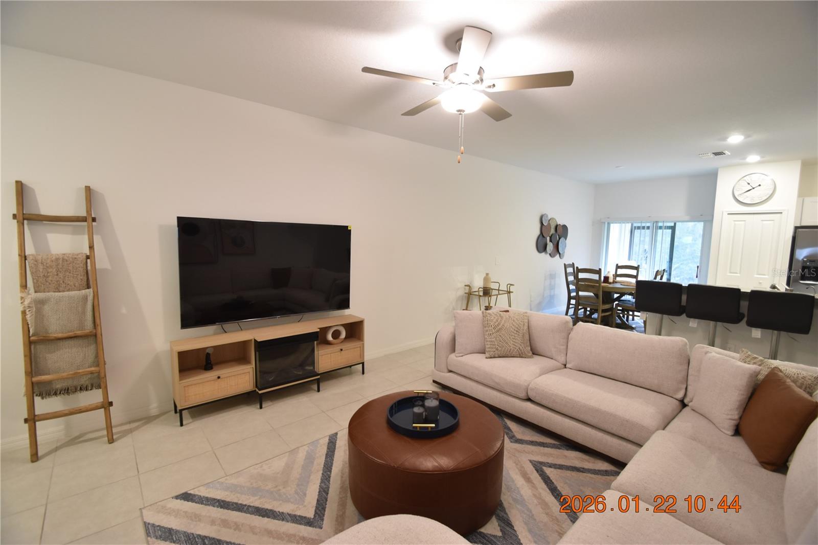 Image 16 of 47 For 10296 Trumpet Honeysuckle Way