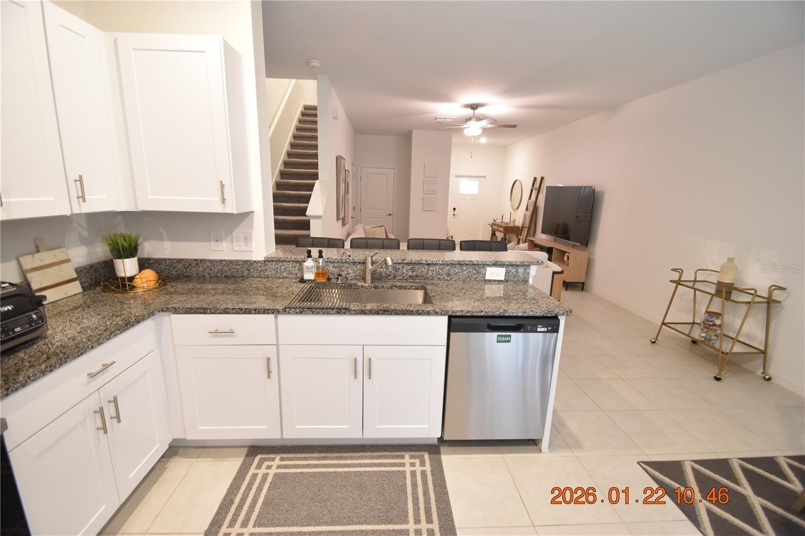 Image 26 of 47 For 10296 Trumpet Honeysuckle Way