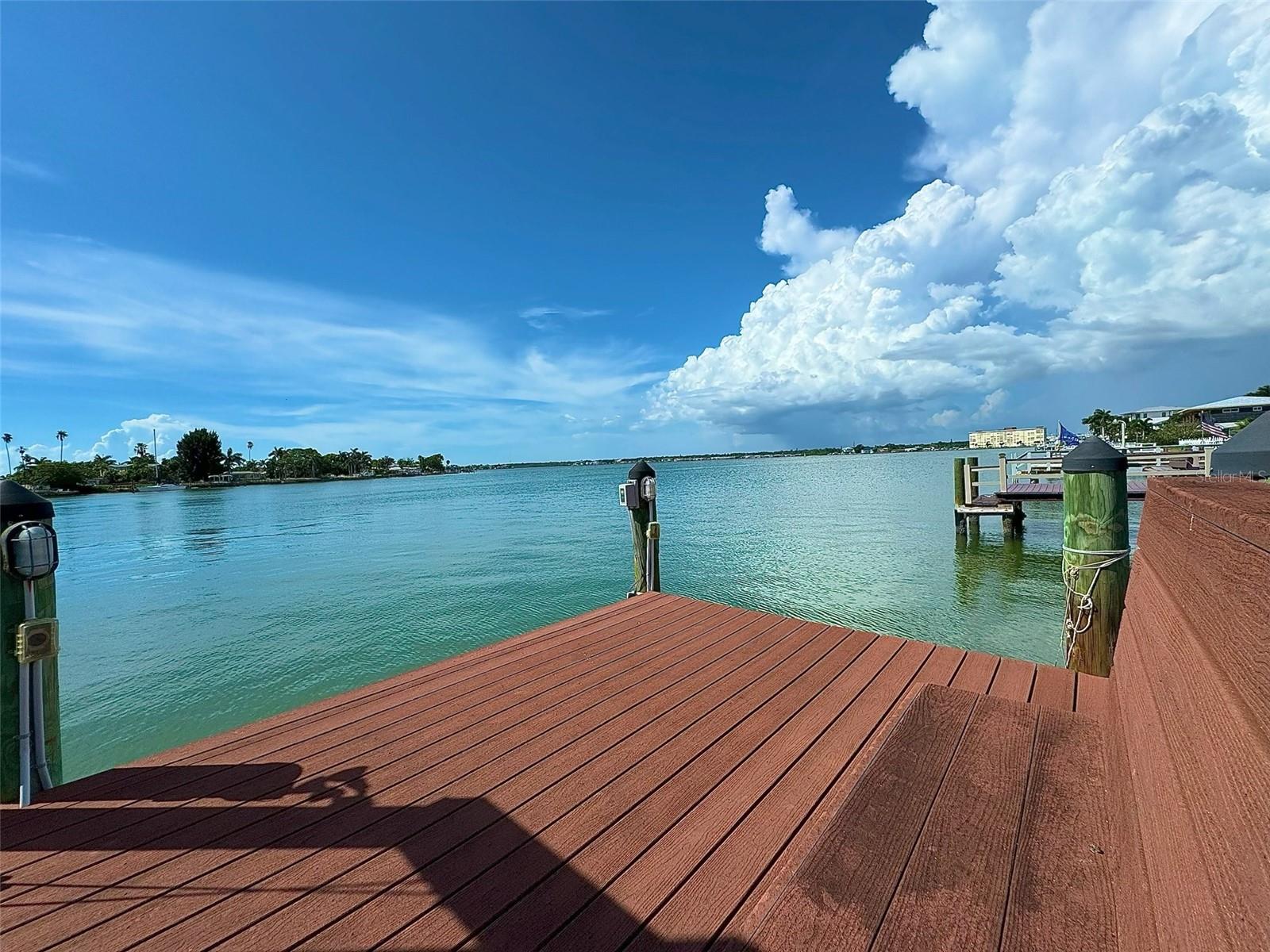 Image 3 of 4 For 15307 Harbor Drive