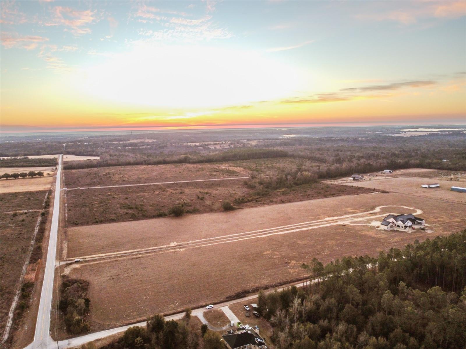 Image 2 of 5 For Royal Sky (lot 1) Court