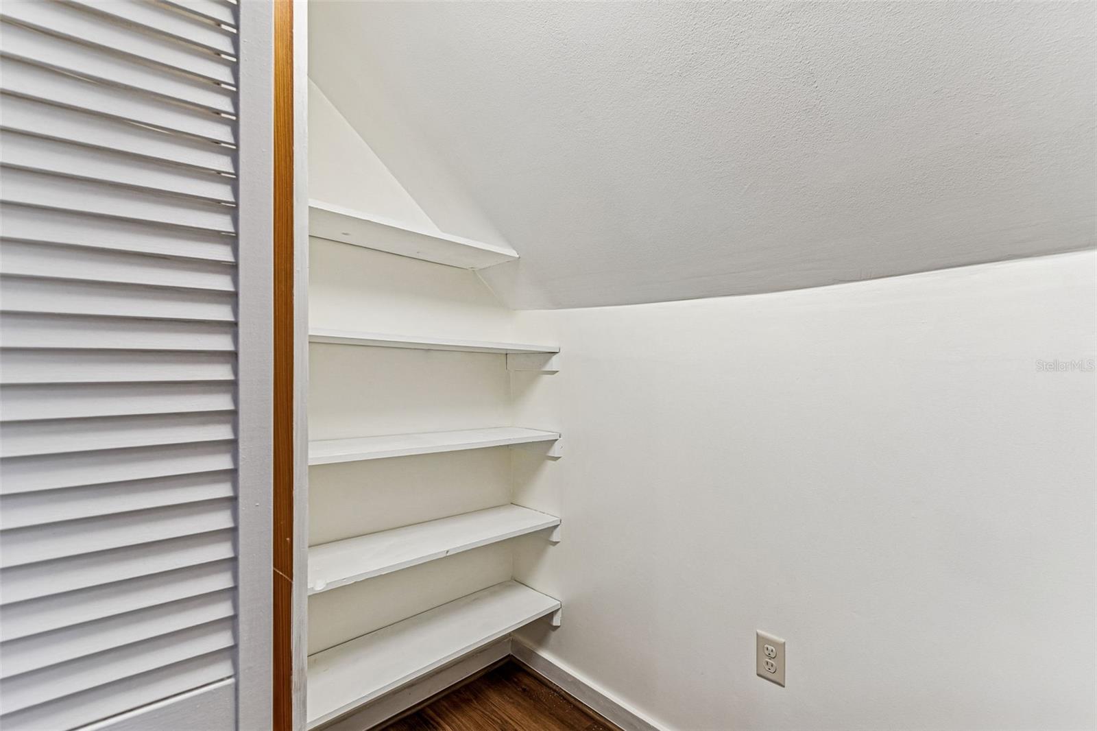 Image 18 of 29 For 38511 7th Avenue