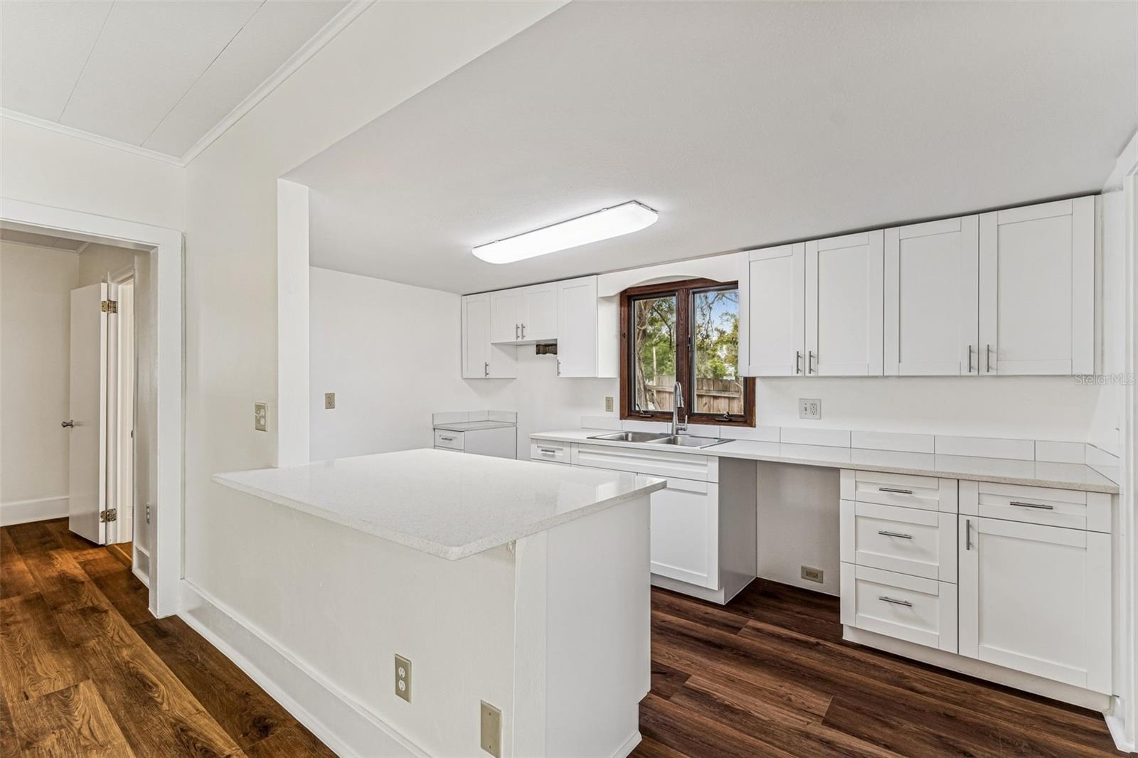 Image 5 of 29 For 38511 7th Avenue