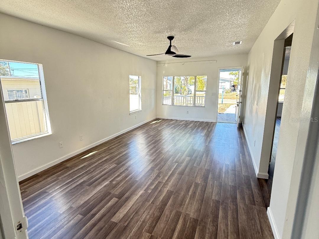 Image 5 of 10 For 323 Dorsett Avenue