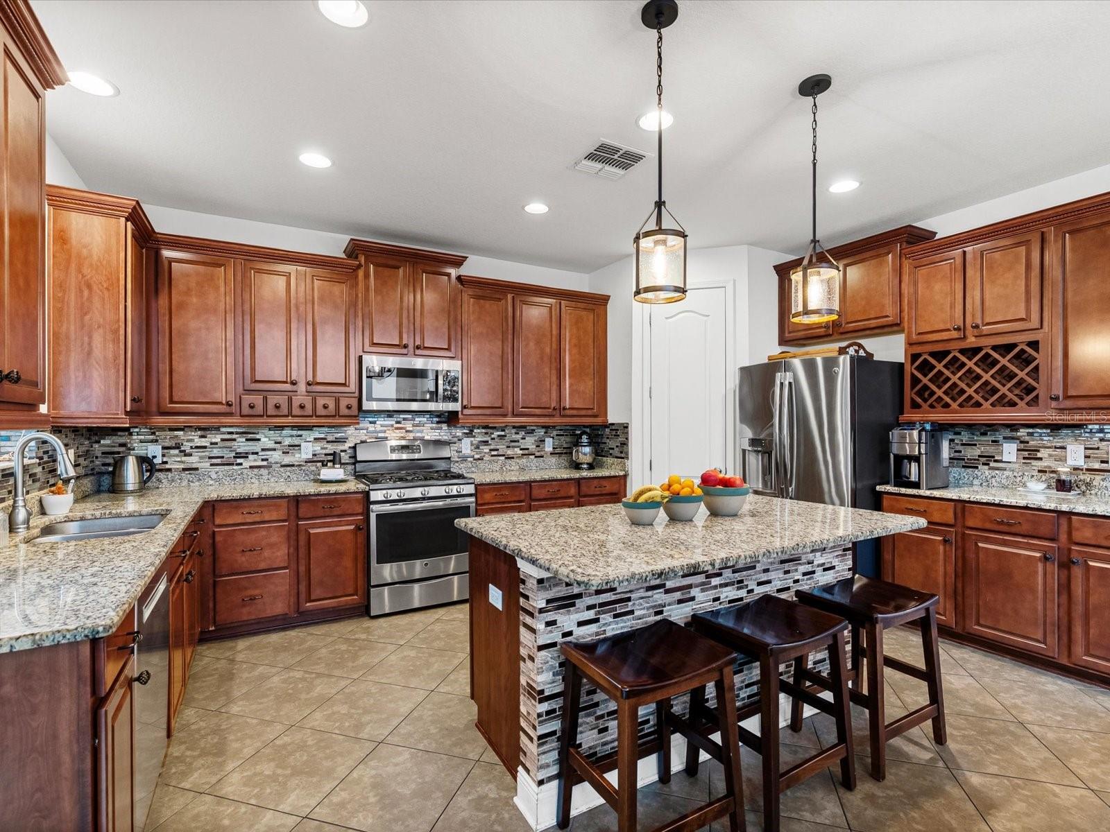 Image 14 of 51 For 2214 Valterra Vista Way