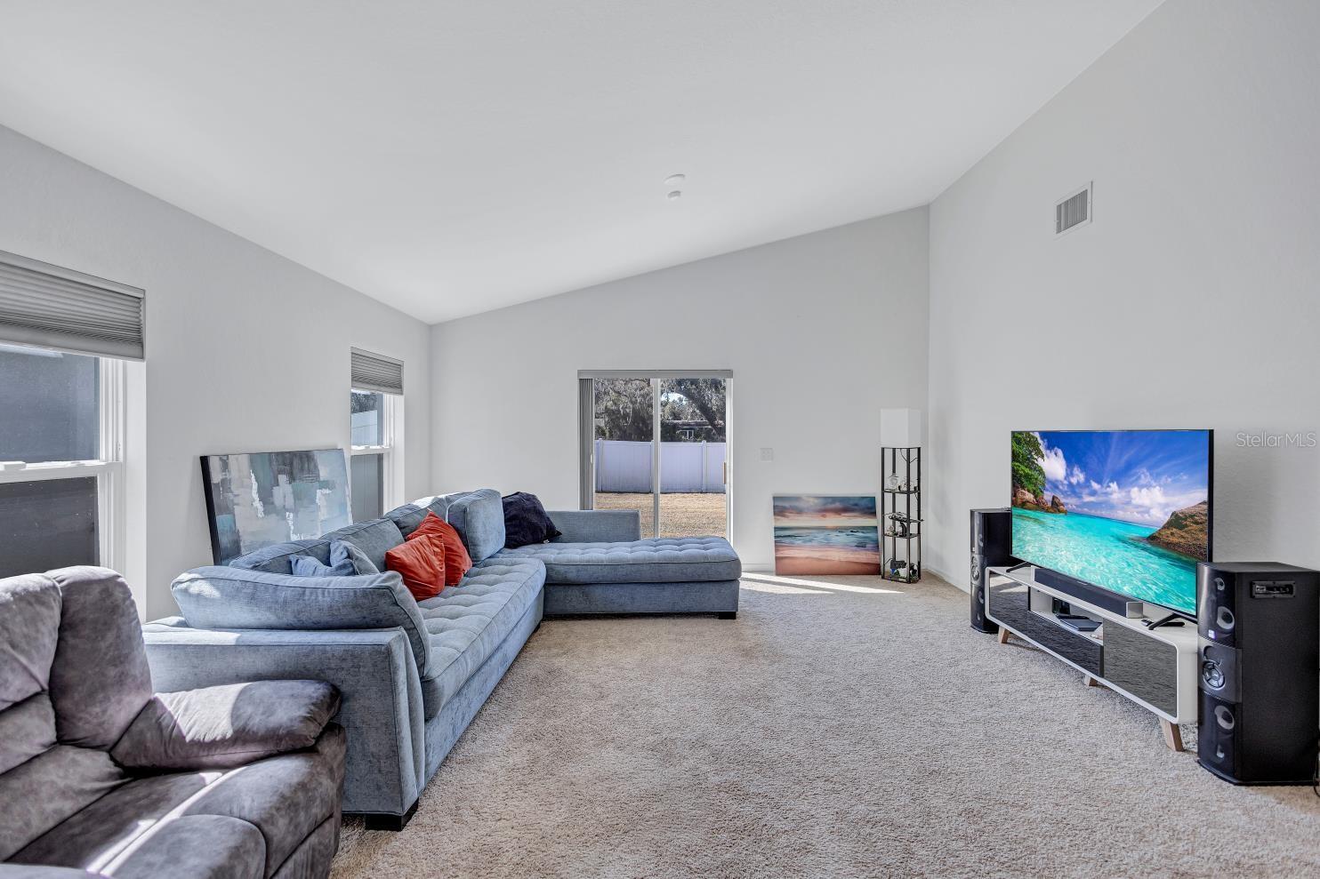 Image 10 of 20 For 1872 Thompson Preserve Boulevard