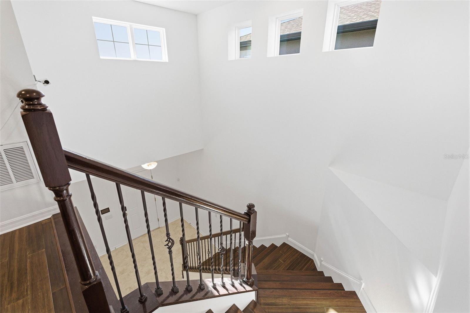 Listing photo id 11 for 2941 Adams Cross Drive