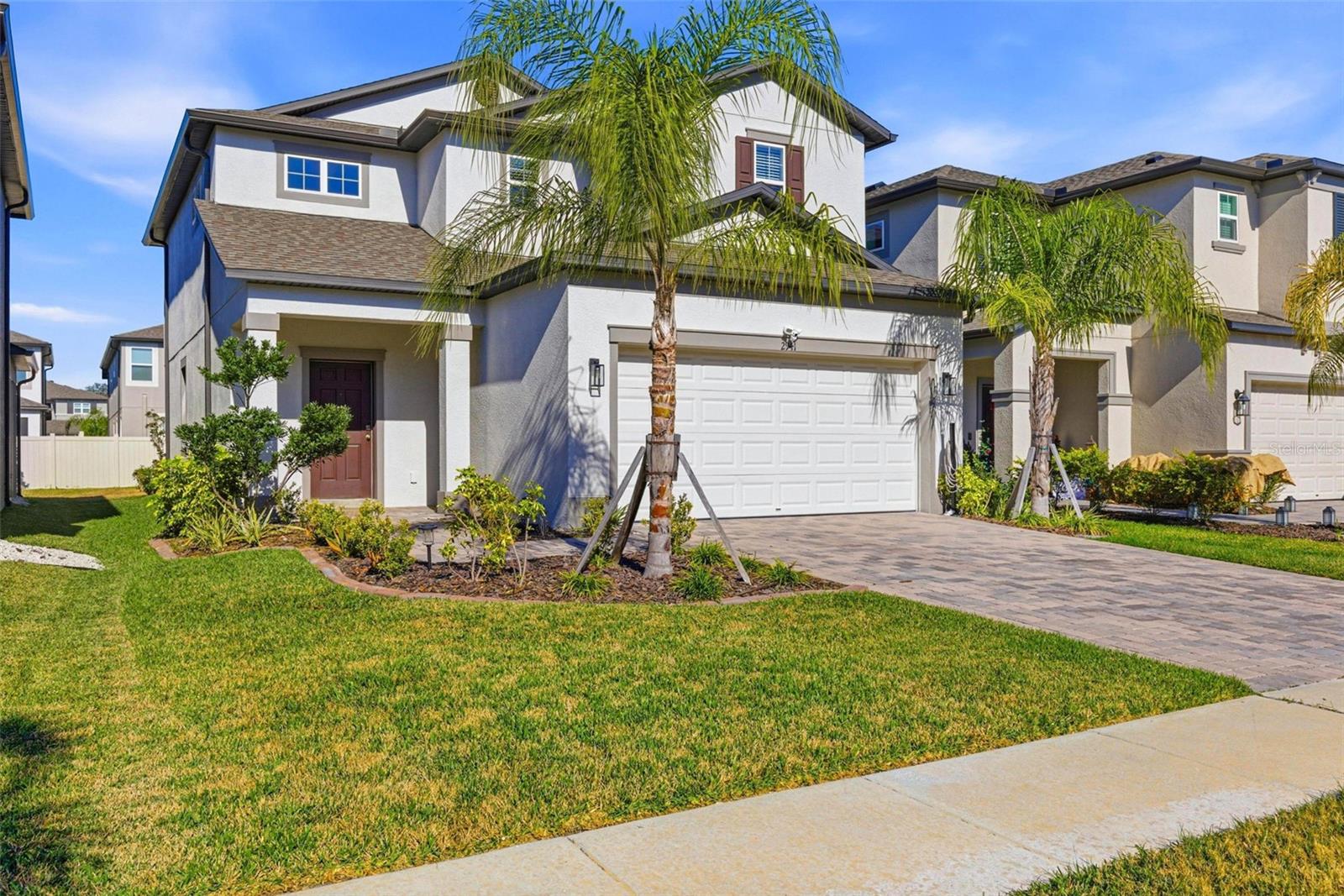 Listing photo id 1 for 2941 Adams Cross Drive