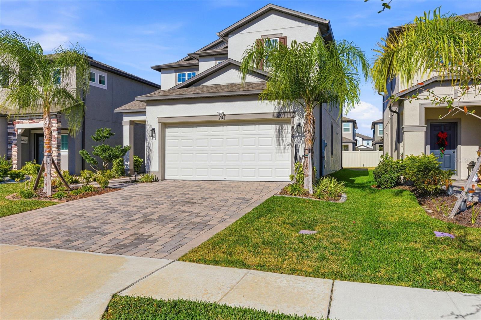 Listing photo id 2 for 2941 Adams Cross Drive