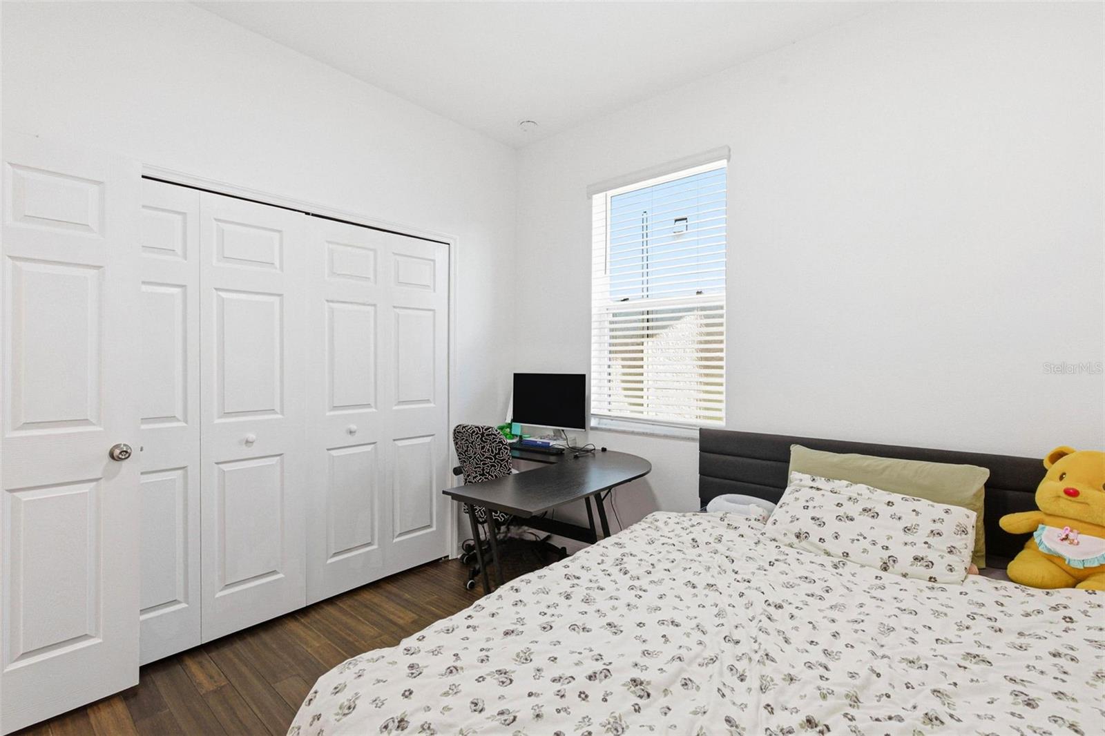 Listing photo id 4 for 2941 Adams Cross Drive