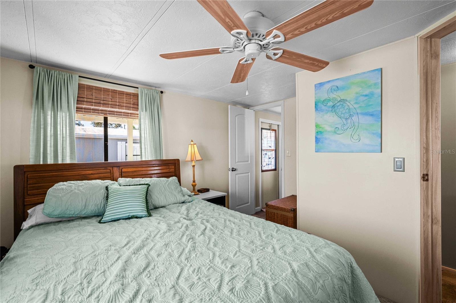 Listing photo id 11 for 5305 Antigua Drive