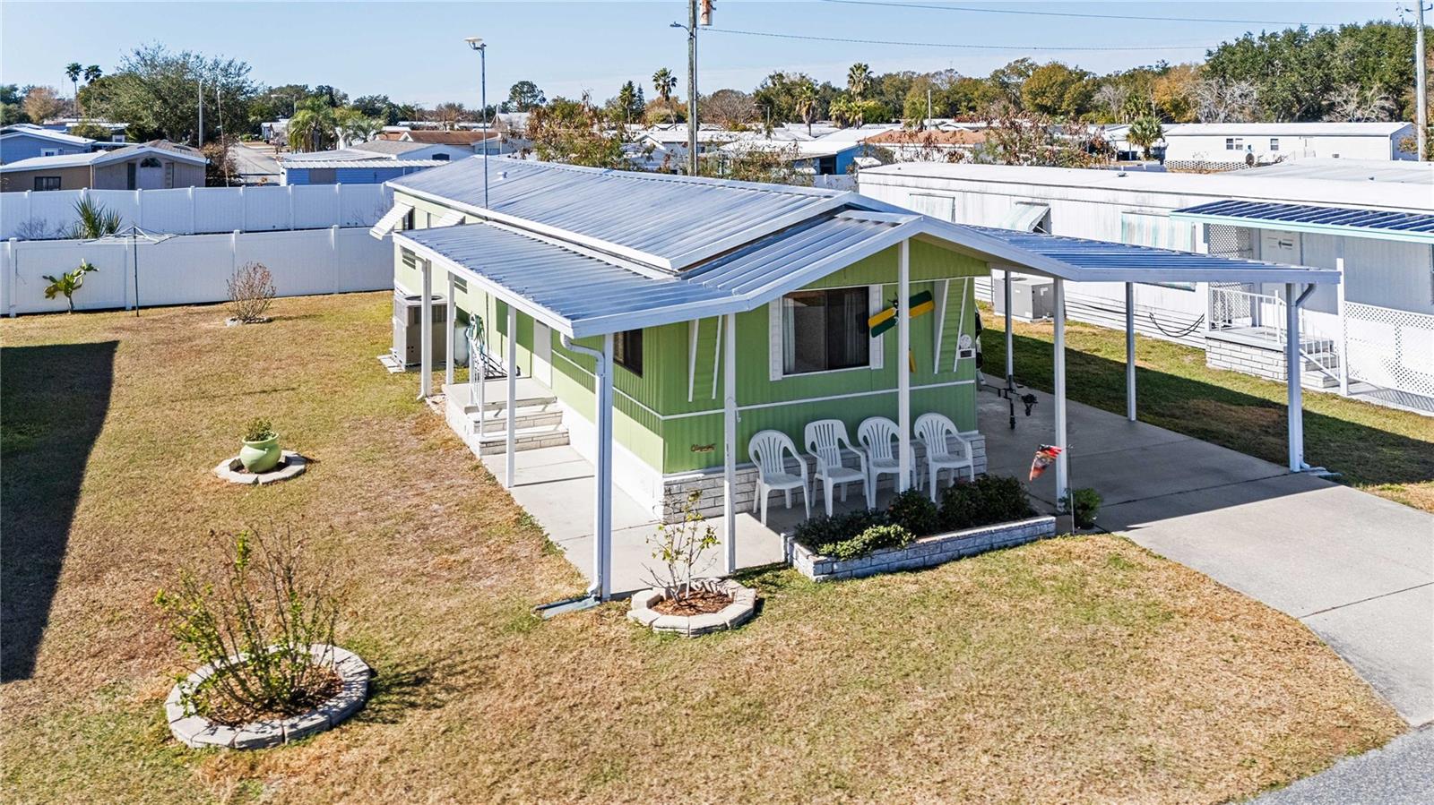 Listing photo id 0 for 5305 Antigua Drive