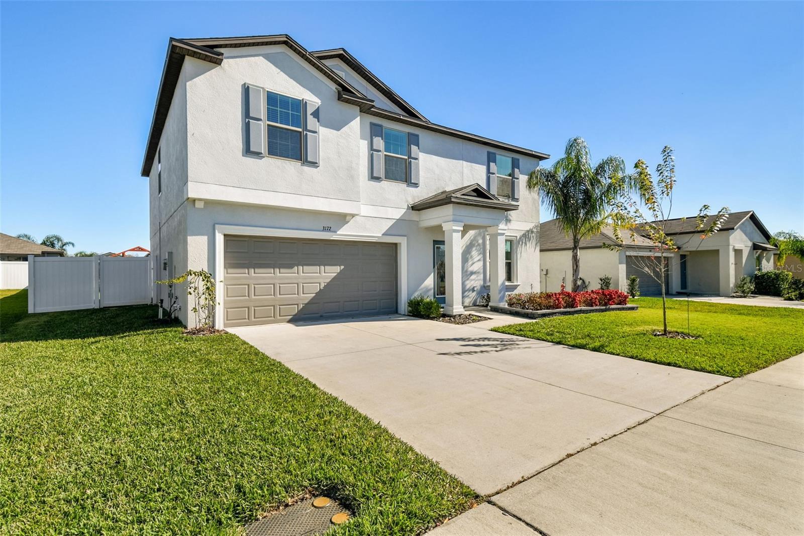 Listing photo id 0 for 3172 Lytton Hall Drive