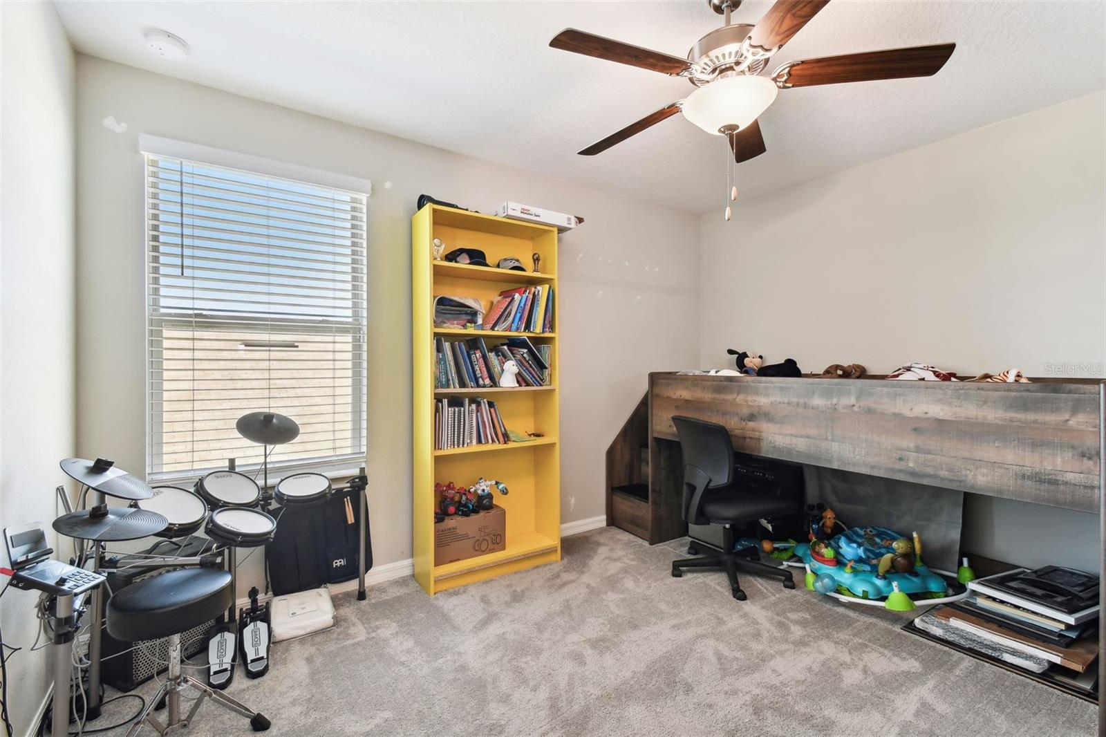 Listing photo id 25 for 3172 Lytton Hall Drive