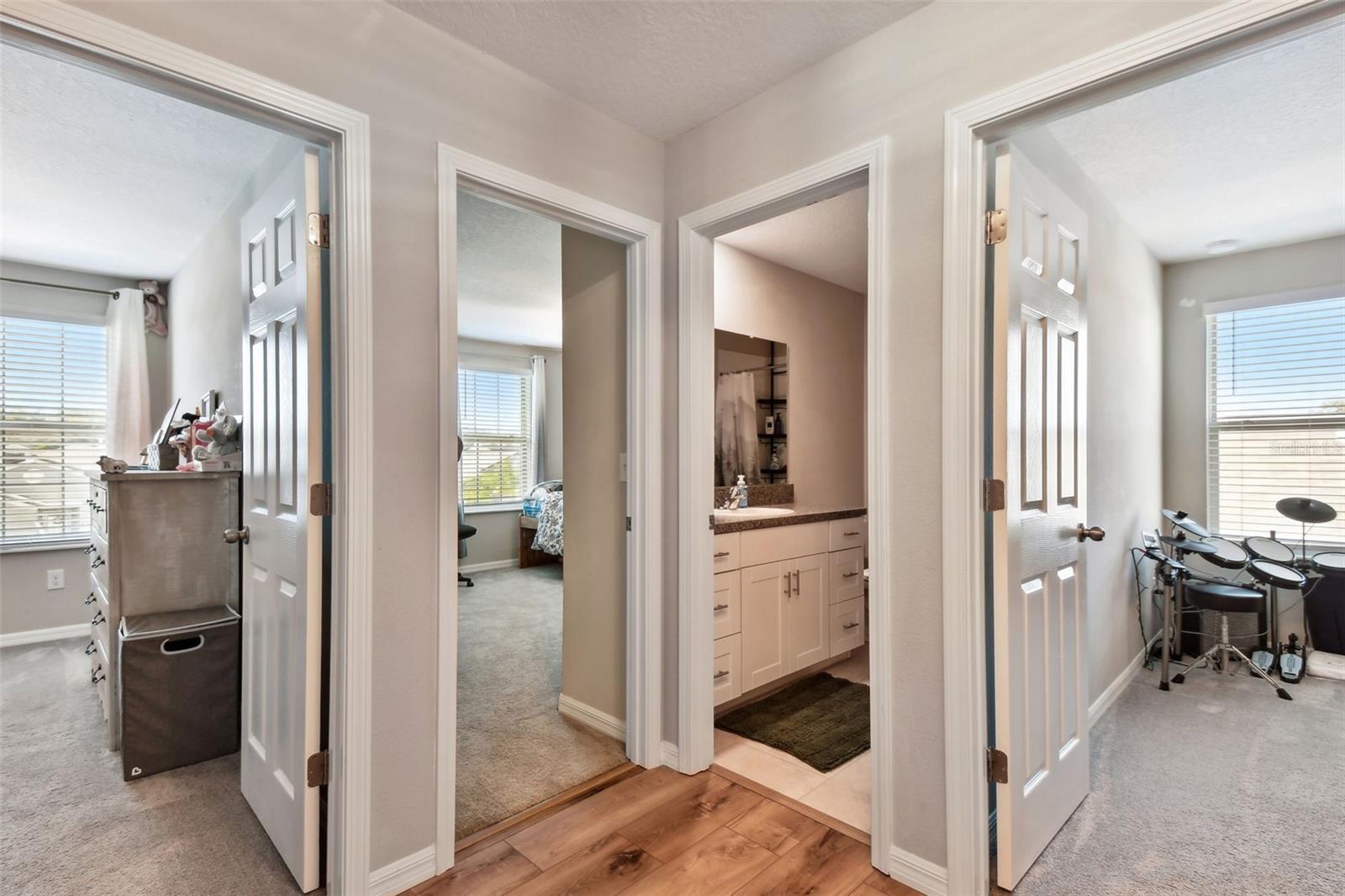 Listing photo id 32 for 3172 Lytton Hall Drive