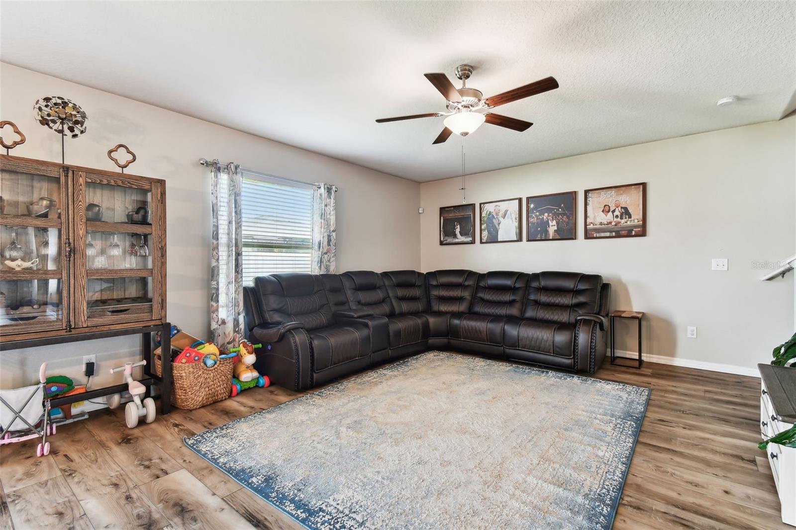 Listing photo id 36 for 3172 Lytton Hall Drive