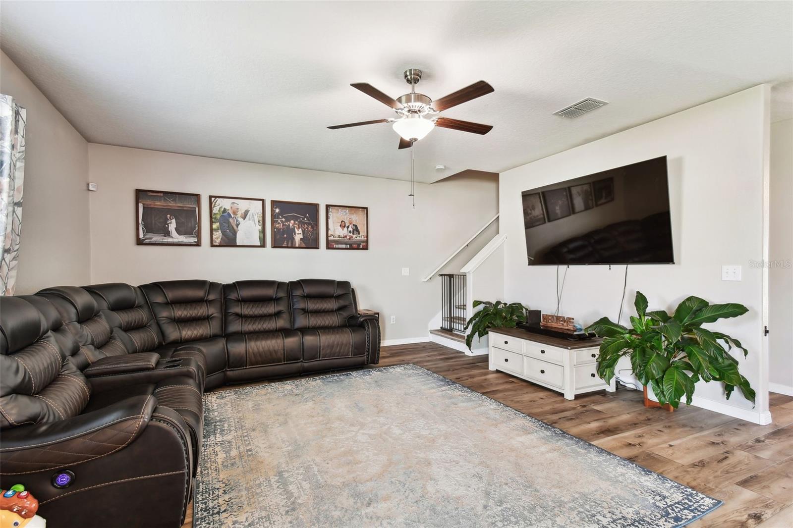 Listing photo id 39 for 3172 Lytton Hall Drive