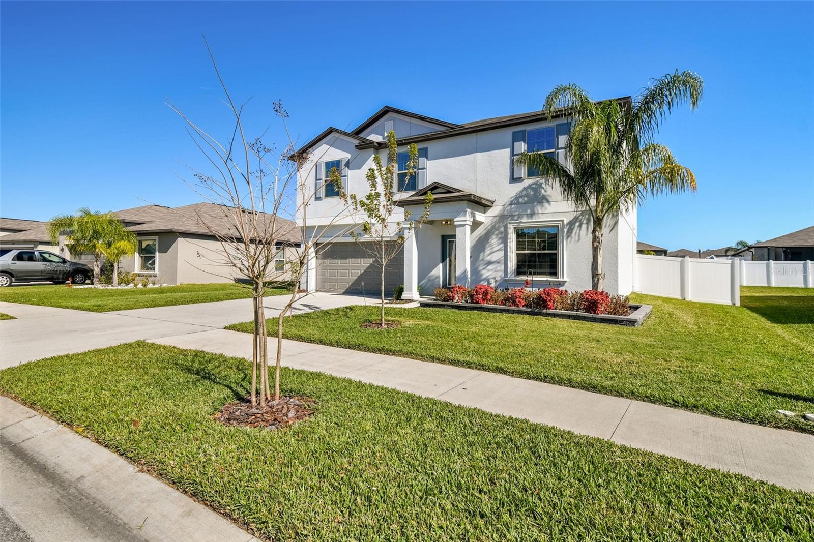 Listing photo id 3 for 3172 Lytton Hall Drive