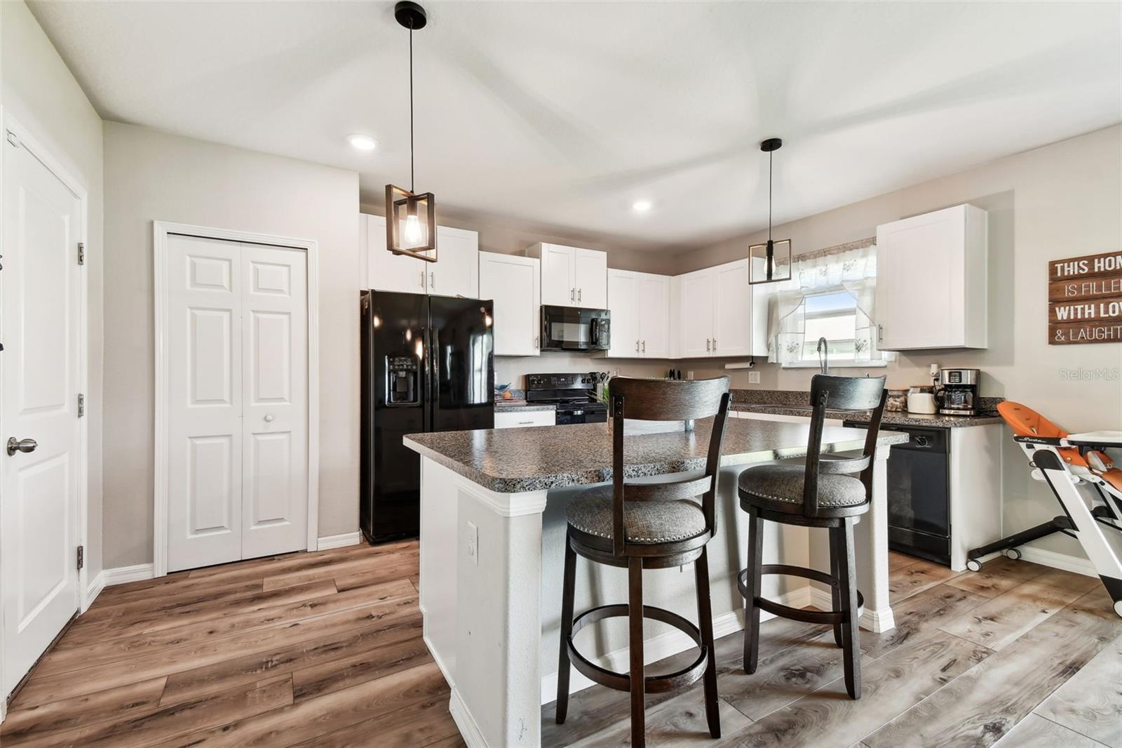 Listing photo id 50 for 3172 Lytton Hall Drive