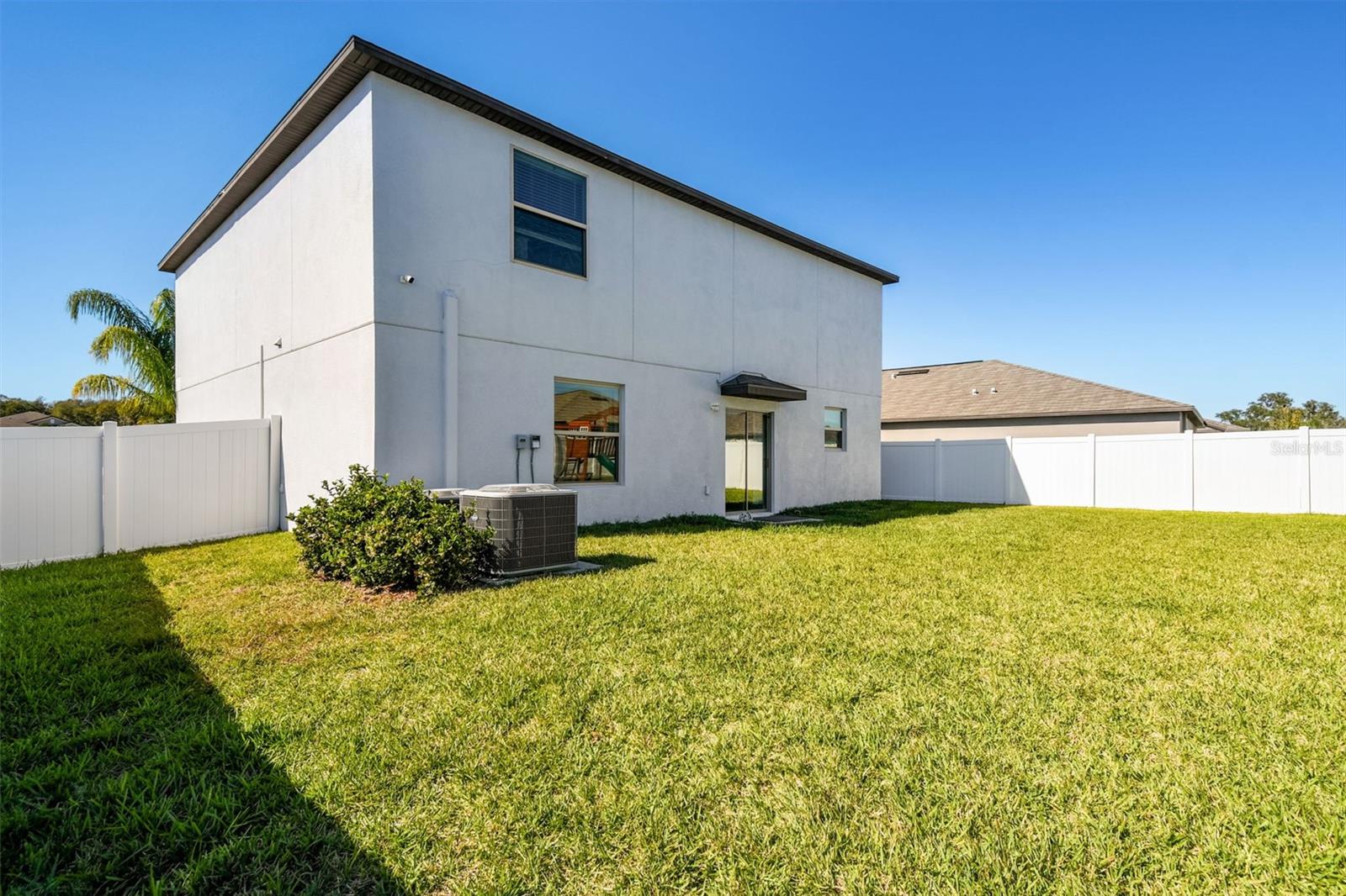 Listing photo id 65 for 3172 Lytton Hall Drive