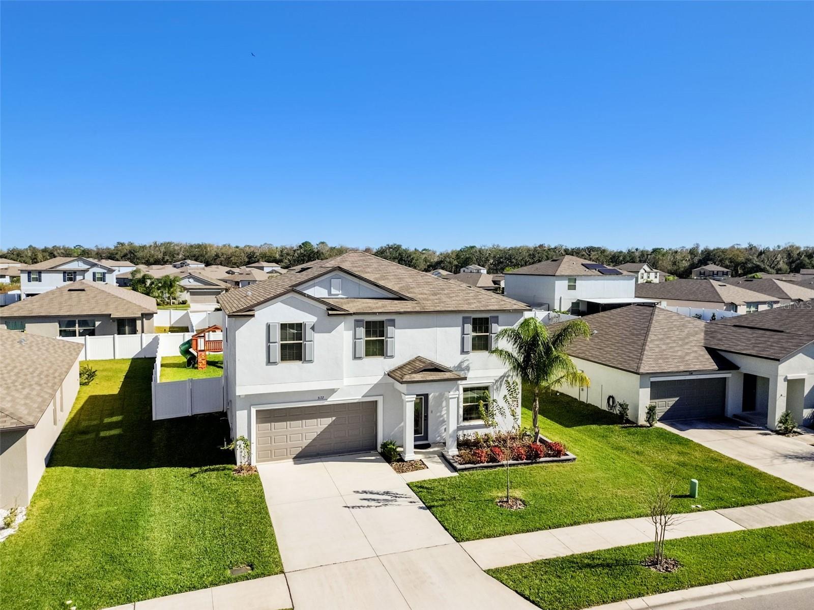 Listing photo id 77 for 3172 Lytton Hall Drive