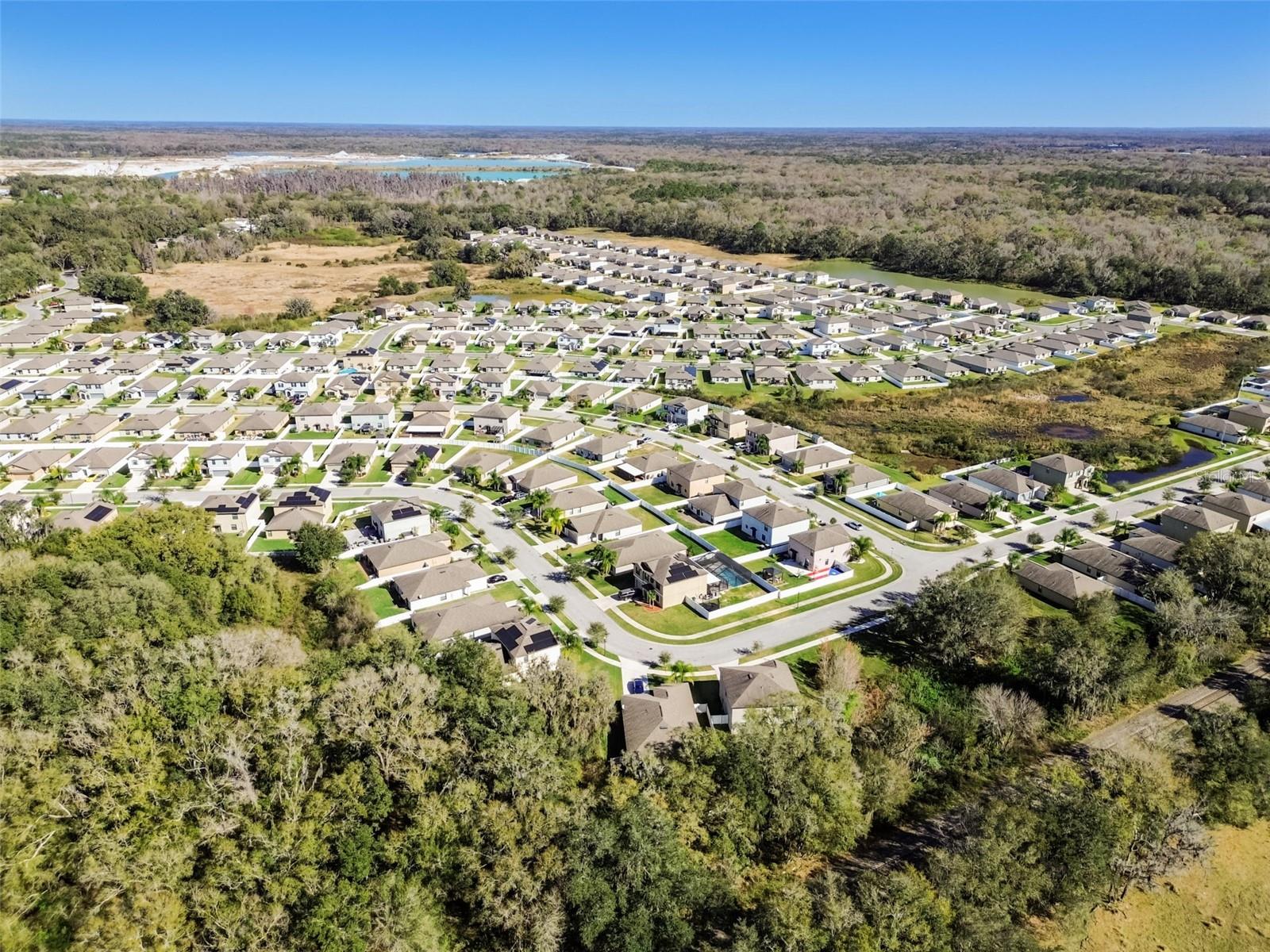 Listing photo id 88 for 3172 Lytton Hall Drive