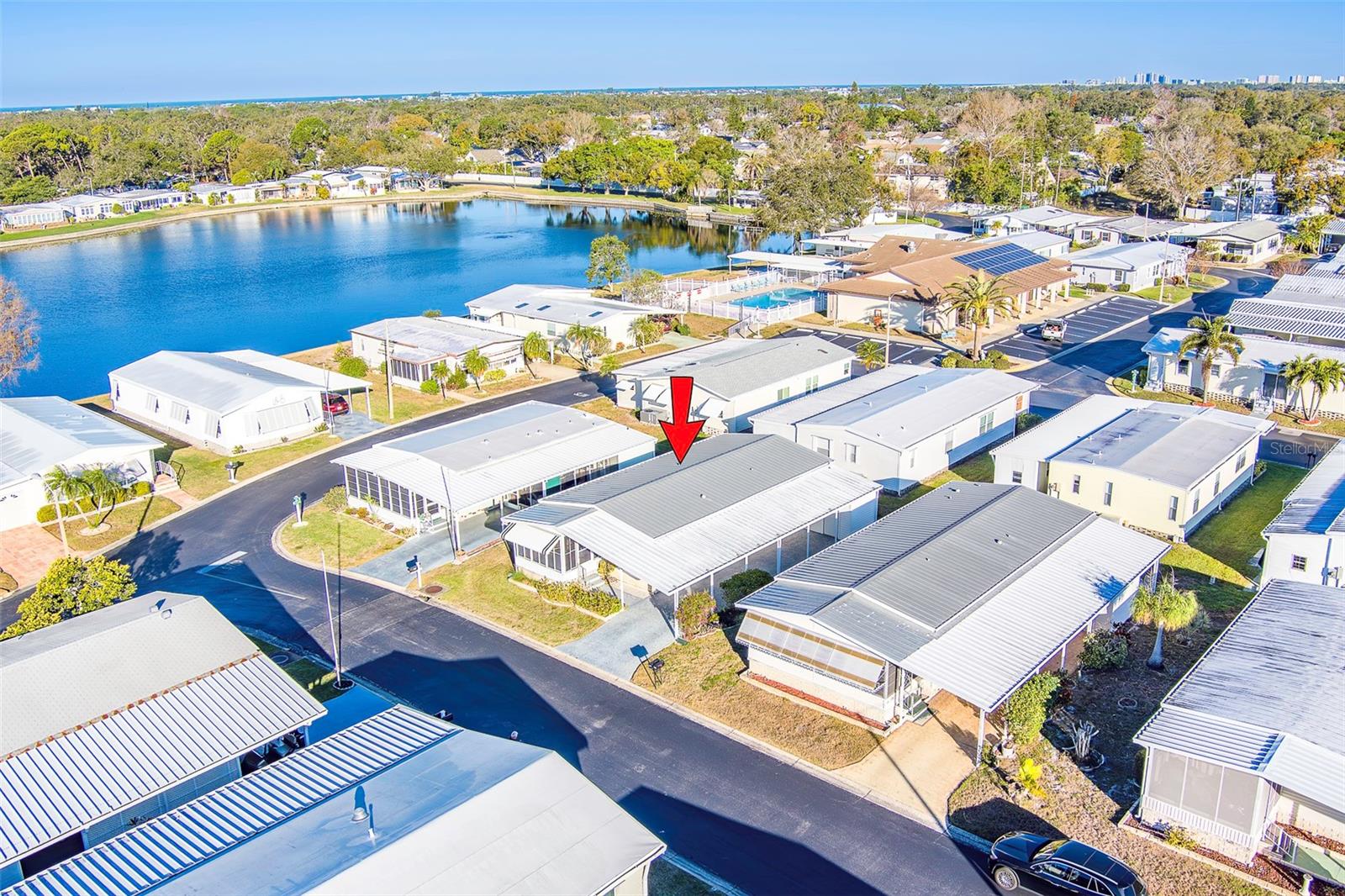 Image 2 of 70 For 12501 Ulmerton Road 128