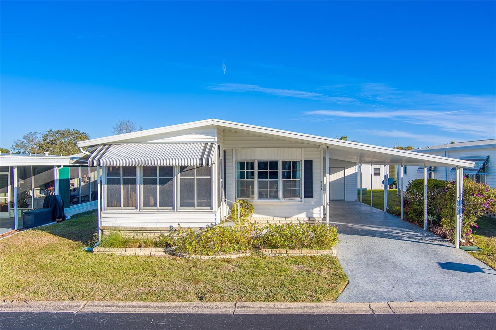 Image 52 of 70 For 12501 Ulmerton Road 128