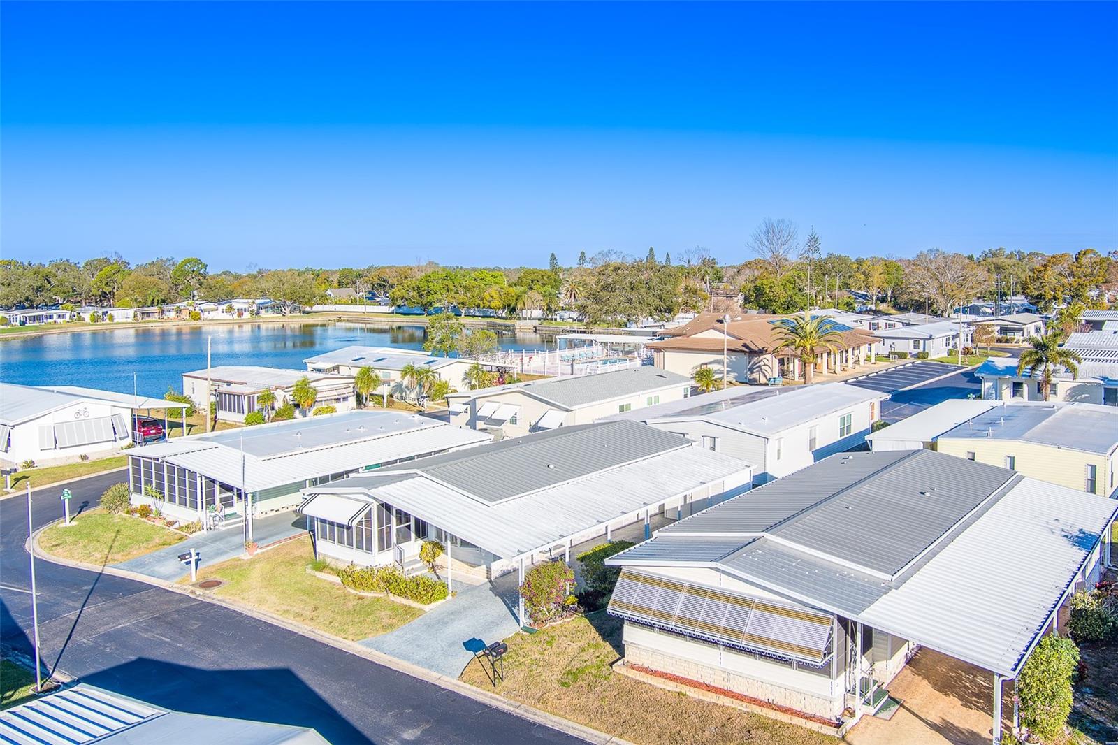 Image 58 of 70 For 12501 Ulmerton Road 128