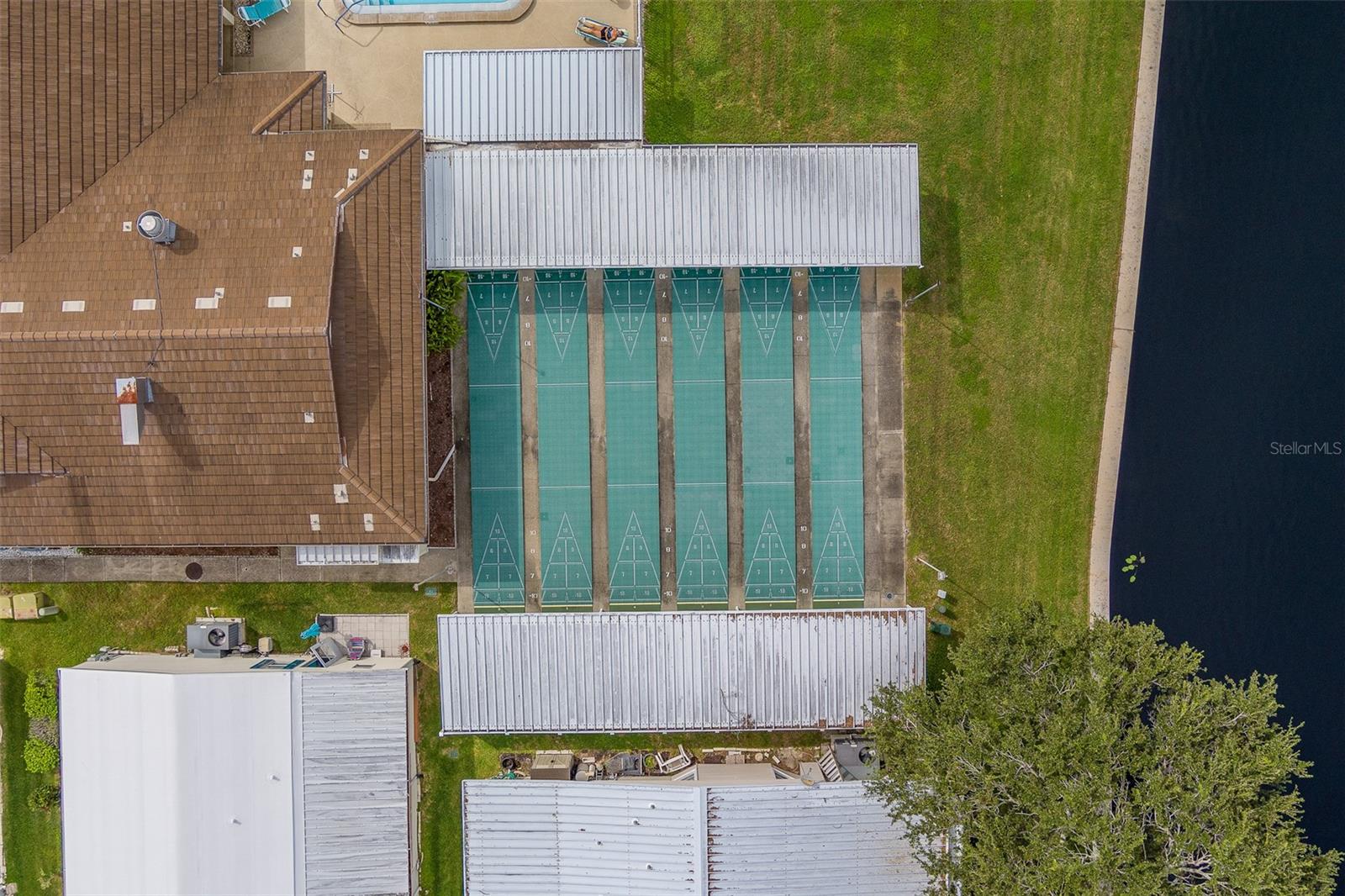 Image 61 of 70 For 12501 Ulmerton Road 128