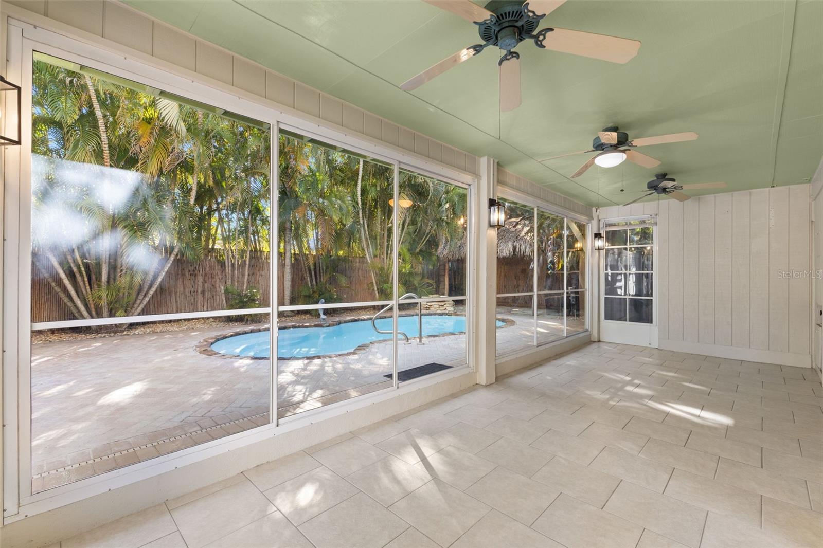 Image 18 of 52 For 349 Kentucky Avenue