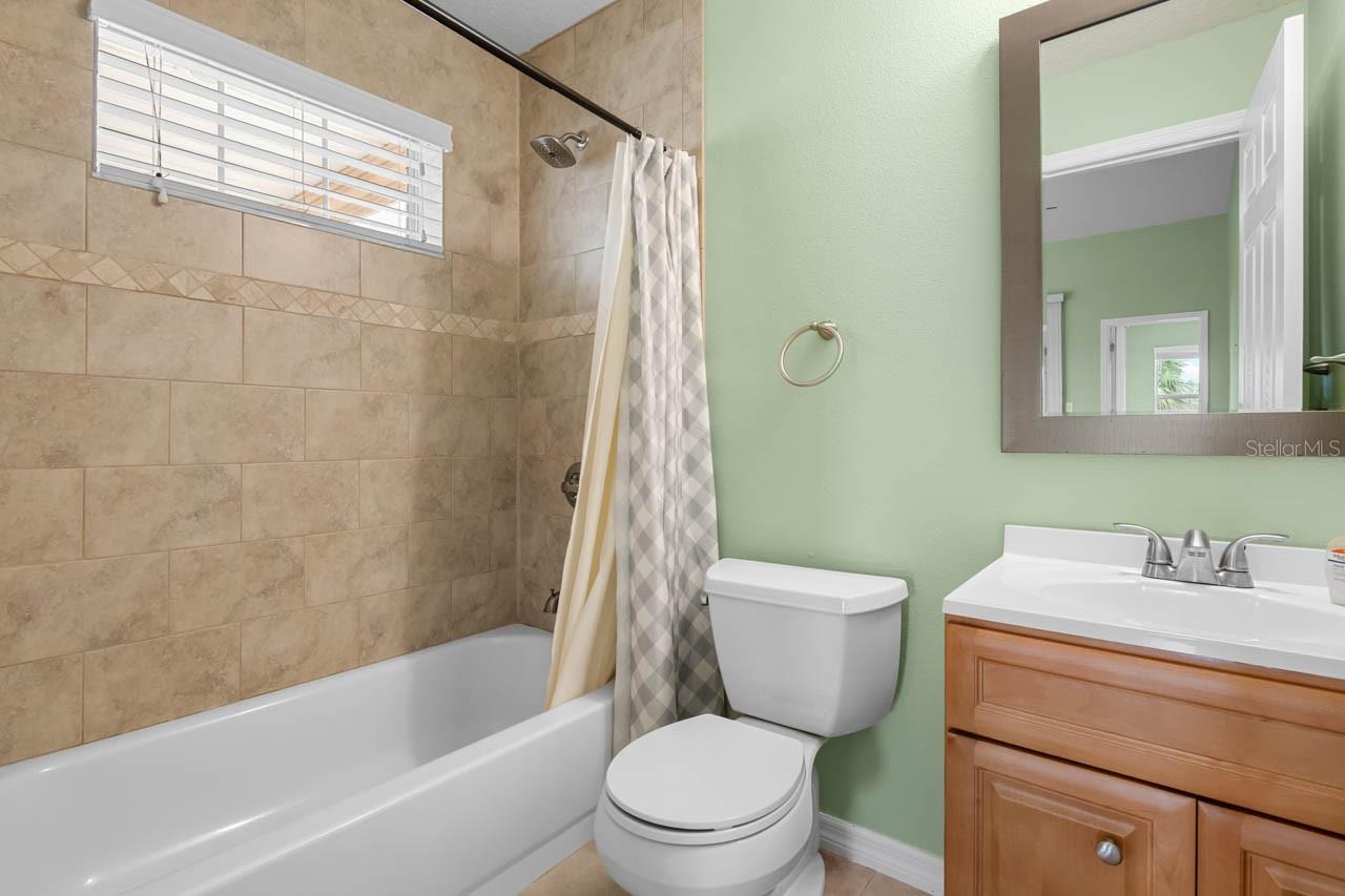 Listing photo id 21 for 2606 River Bend Drive